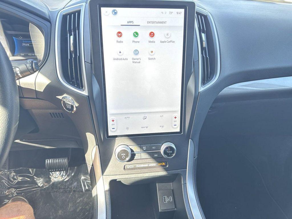 new 2024 Ford Edge car, priced at $32,900