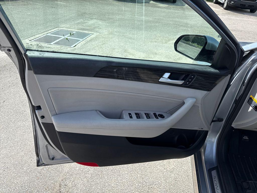 used 2015 Hyundai Sonata car, priced at $6,901