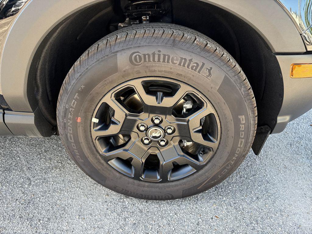 new 2025 Ford Bronco Sport car, priced at $33,926