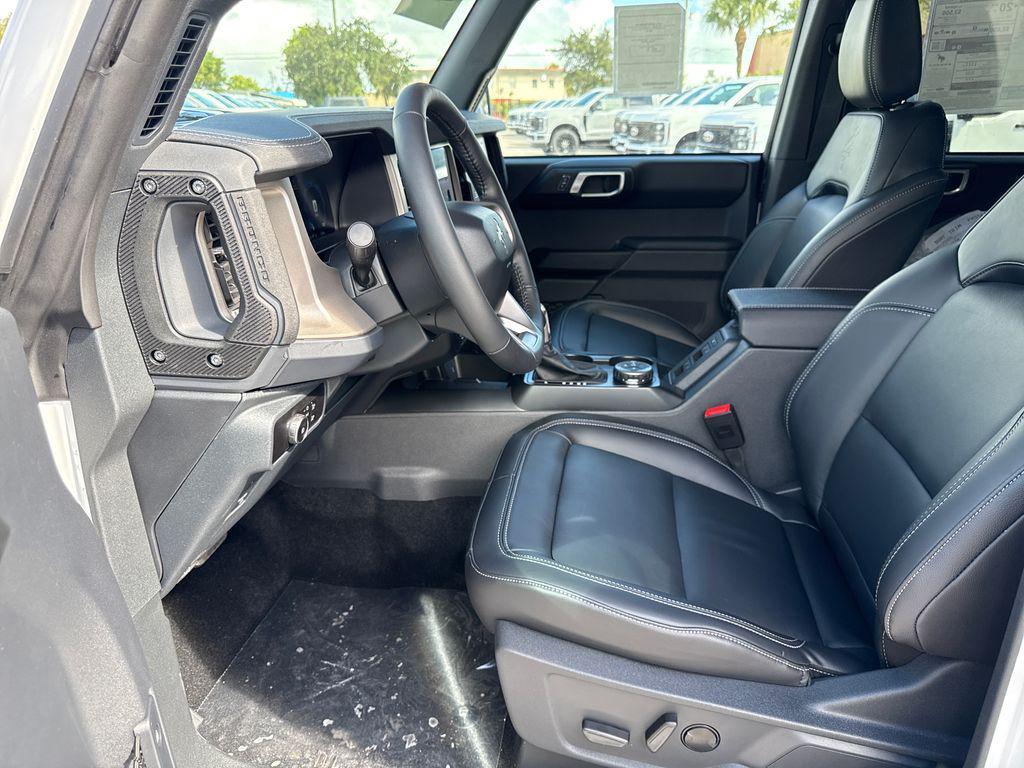 new 2025 Ford Bronco car, priced at $49,977