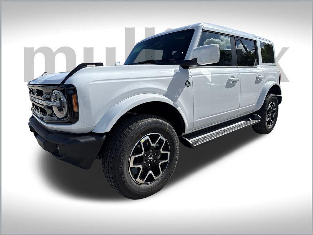 new 2025 Ford Bronco car, priced at $49,977