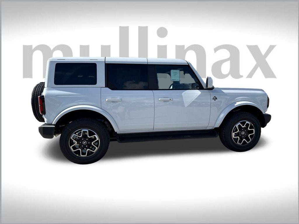 new 2025 Ford Bronco car, priced at $49,977