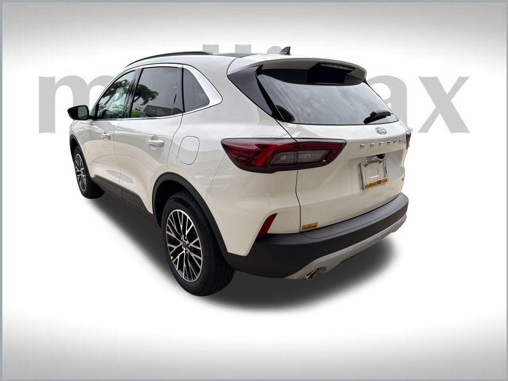 new 2025 Ford Escape PHEV car, priced at $36,716