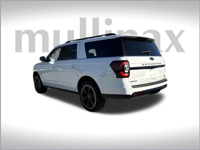 new 2024 Ford Expedition car, priced at $72,352