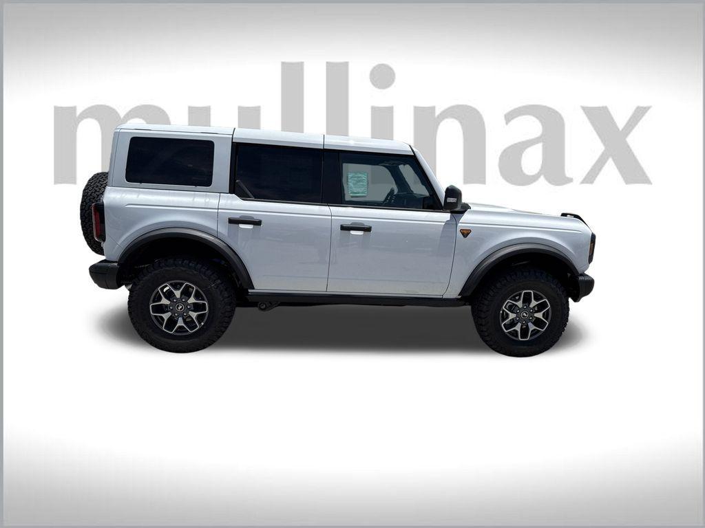 new 2025 Ford Bronco car, priced at $62,056