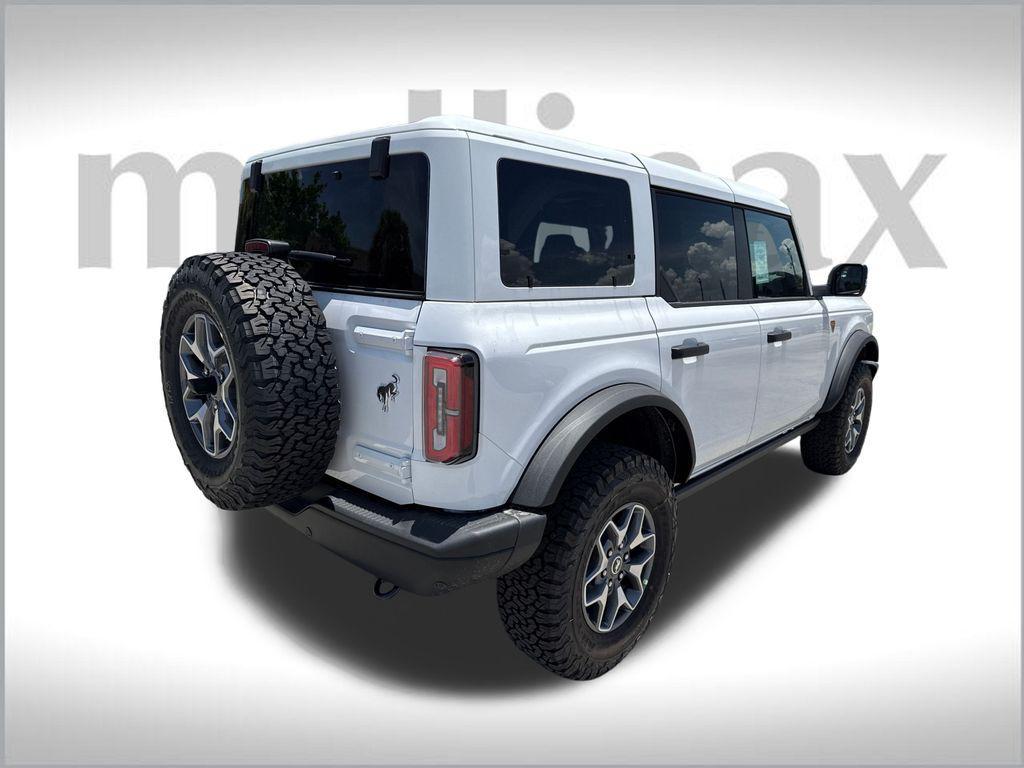 new 2025 Ford Bronco car, priced at $62,056