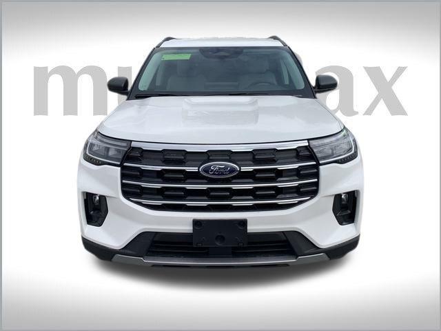 new 2025 Ford Explorer car, priced at $43,177