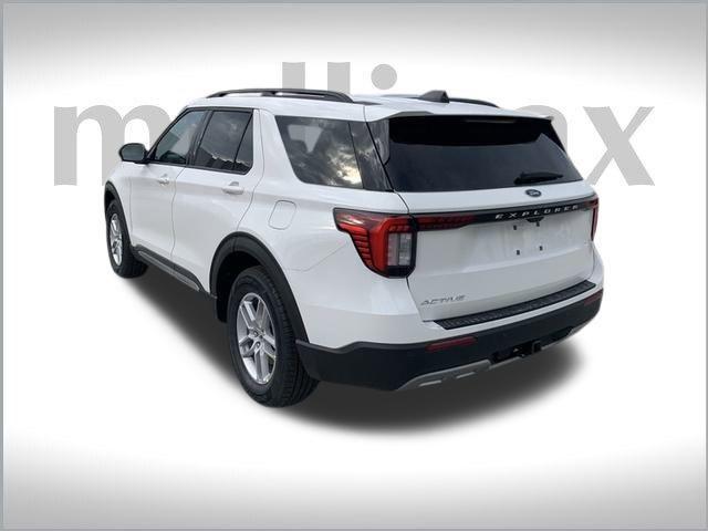 new 2025 Ford Explorer car, priced at $42,927