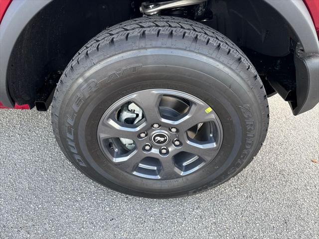 new 2025 Ford Bronco car, priced at $44,553