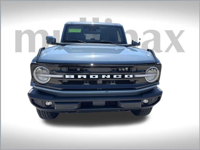 new 2025 Ford Bronco car, priced at $54,071