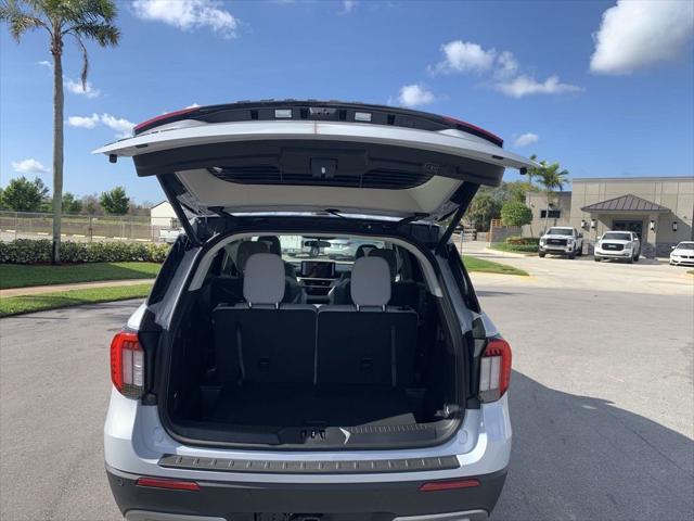 new 2025 Ford Explorer car, priced at $42,429