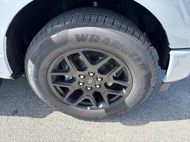 new 2025 Ford F-150 car, priced at $45,552