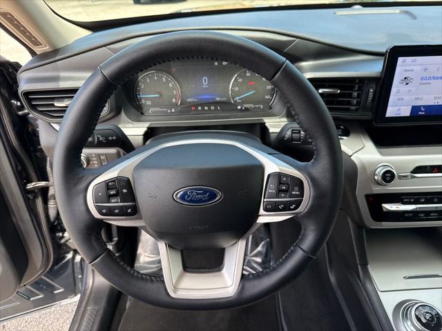 used 2022 Ford Explorer car, priced at $28,900