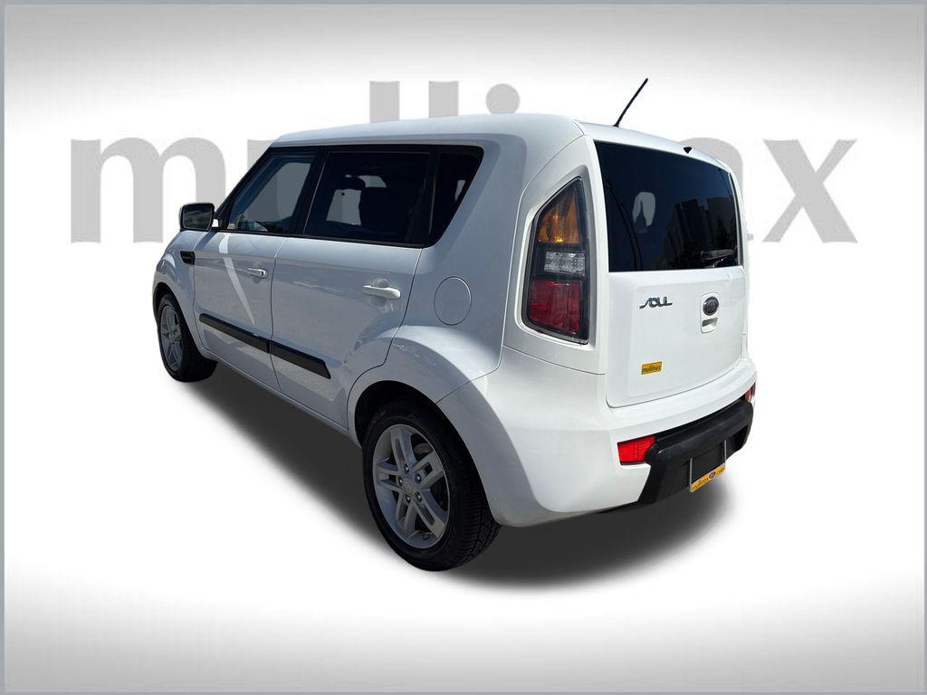 used 2011 Kia Soul car, priced at $5,900