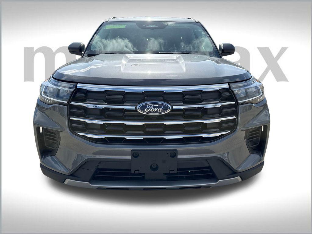 new 2025 Ford Explorer car, priced at $39,410