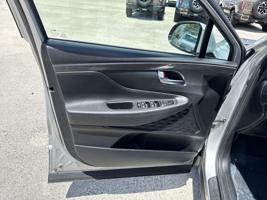 used 2022 Hyundai Santa Fe car, priced at $25,900