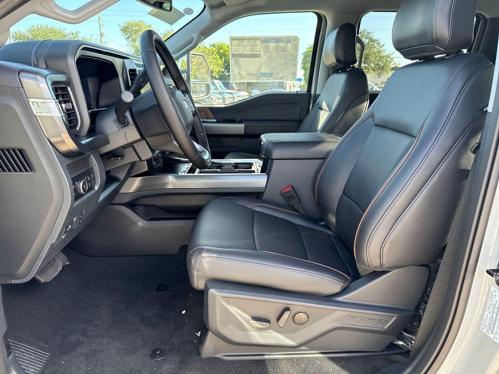 new 2025 Ford F-250 car, priced at $80,670