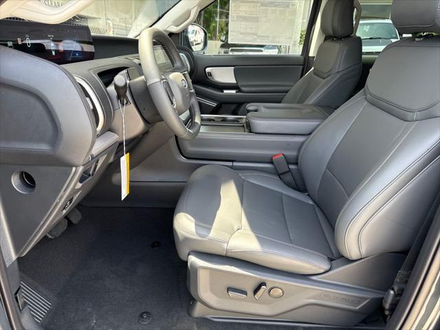 new 2025 Ford Expedition Max car, priced at $70,053