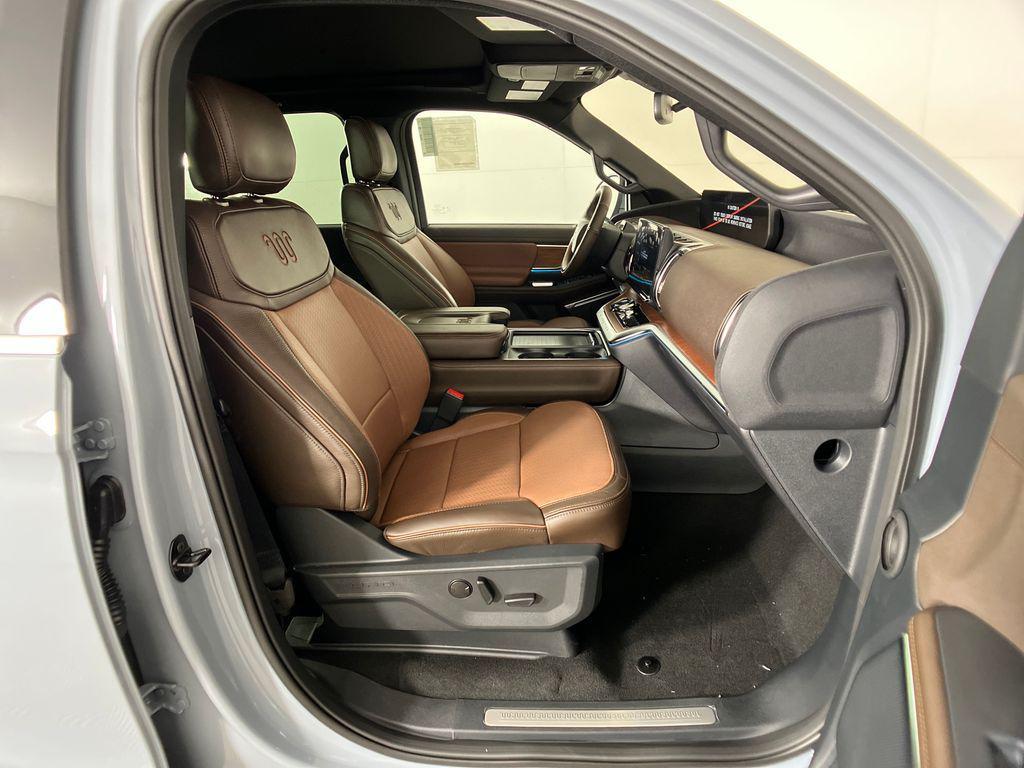 new 2025 Ford Expedition Max car, priced at $87,376