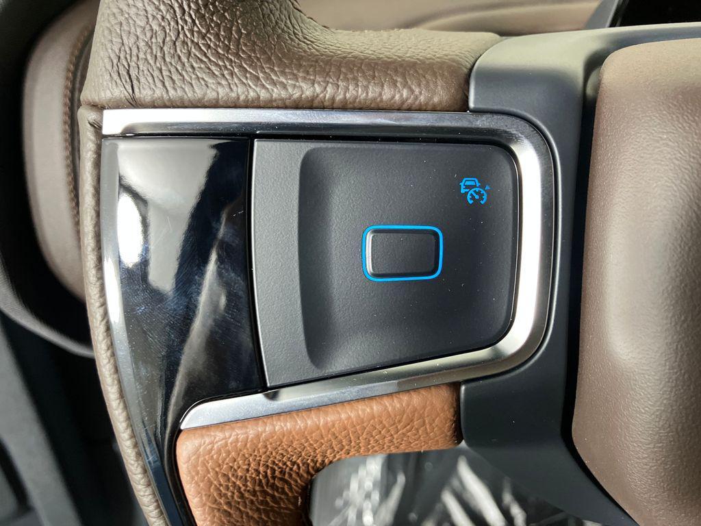 new 2025 Ford Expedition Max car, priced at $87,376