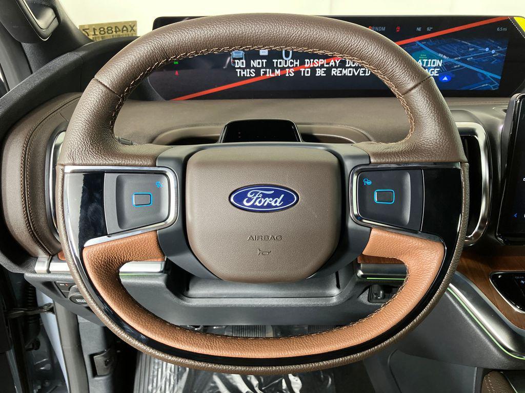 new 2025 Ford Expedition Max car, priced at $87,376