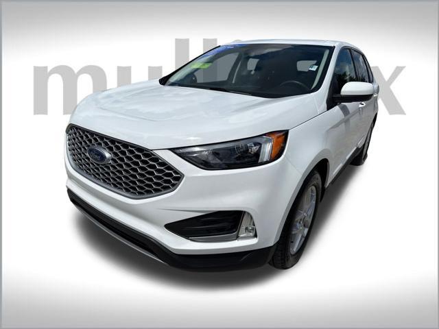 used 2023 Ford Edge car, priced at $29,900