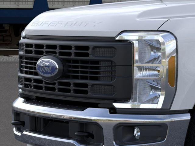 new 2025 Ford F-250 car, priced at $49,595