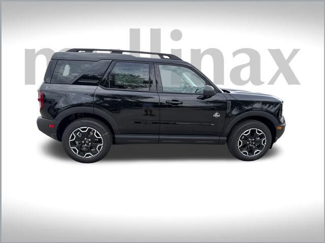 new 2025 Ford Bronco Sport car, priced at $40,082