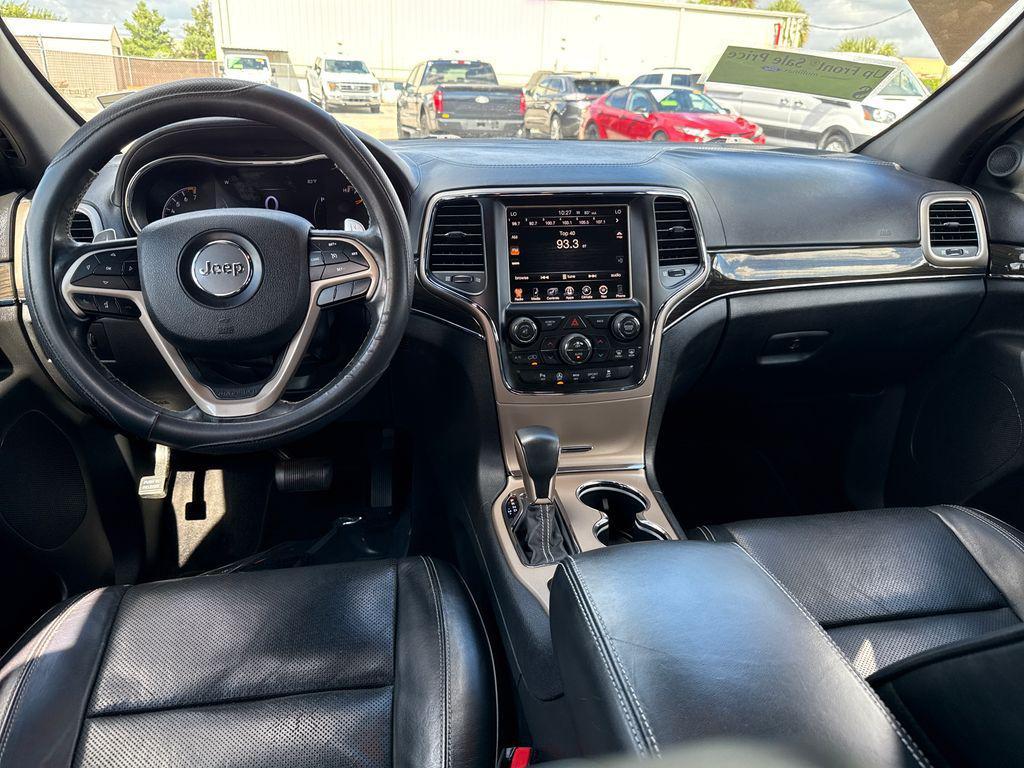 used 2017 Jeep Grand Cherokee car, priced at $16,900