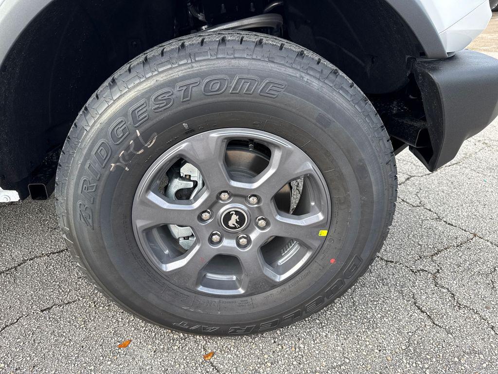 new 2025 Ford Bronco car, priced at $44,373