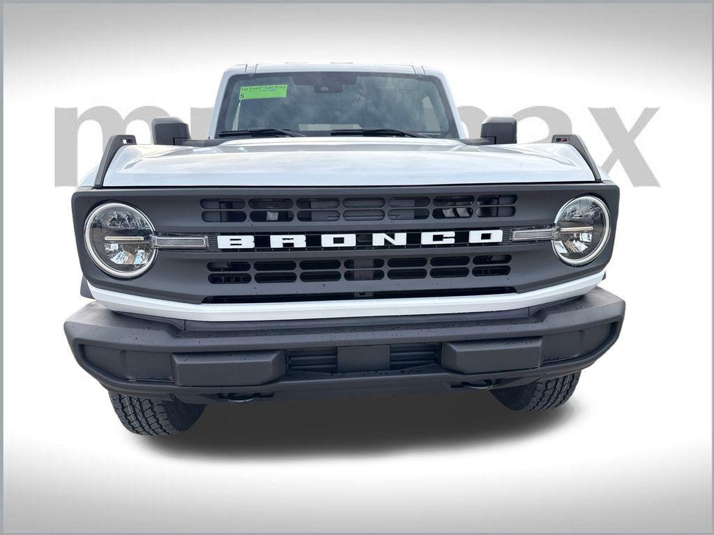 new 2025 Ford Bronco car, priced at $44,373