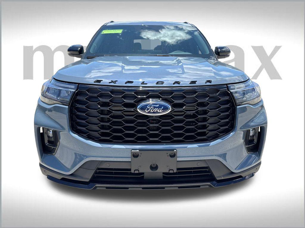 new 2025 Ford Explorer car, priced at $46,971