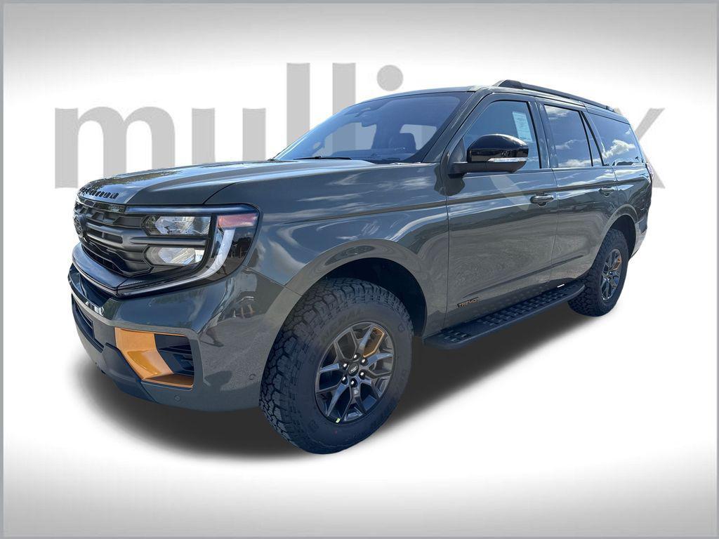 new 2025 Ford Expedition car, priced at $81,418
