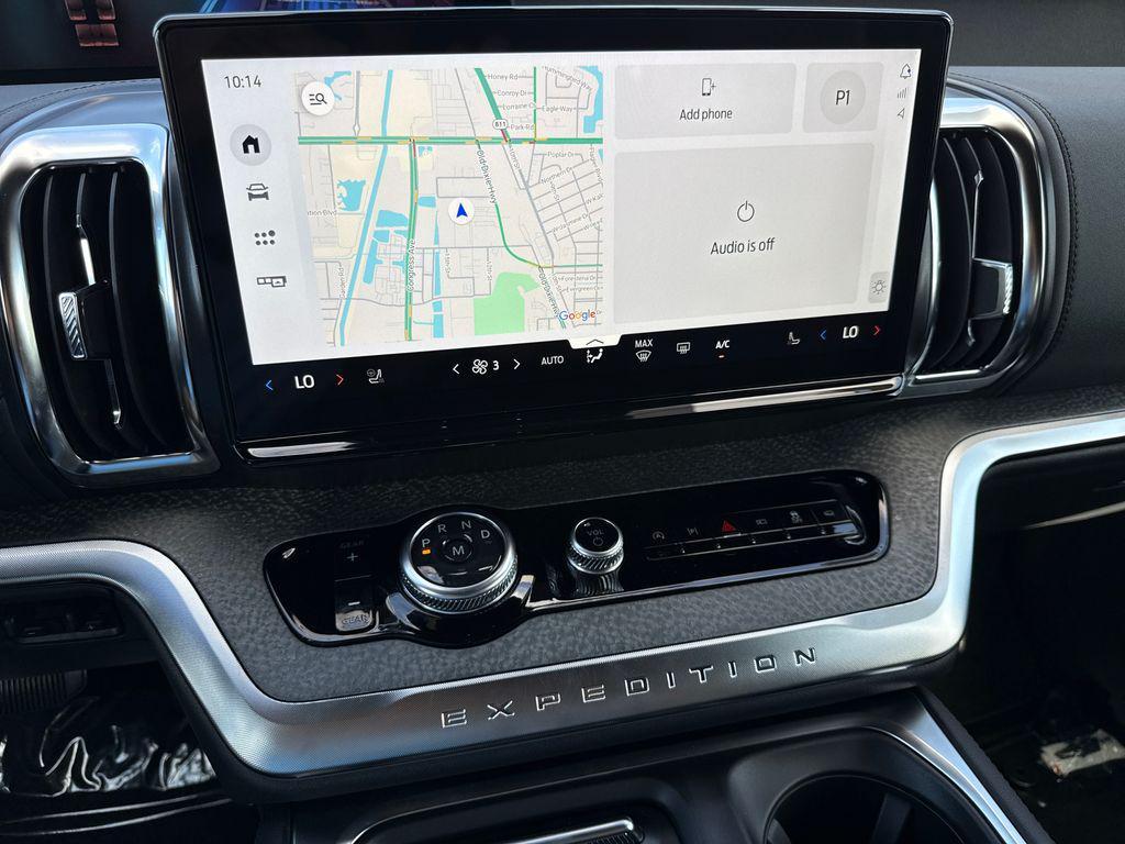 new 2025 Ford Expedition car, priced at $81,418