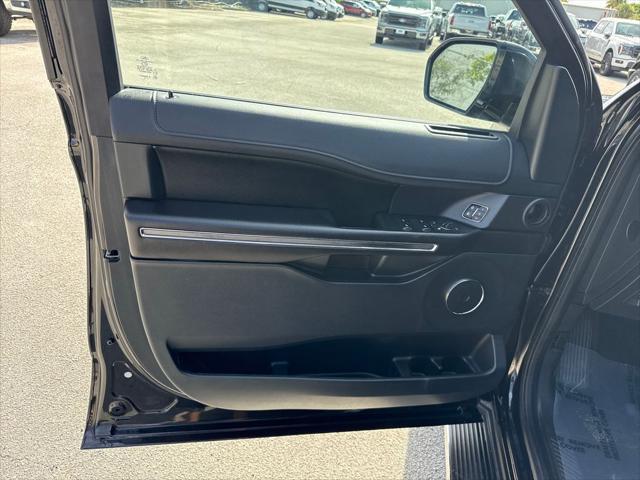 used 2018 Ford Expedition car, priced at $17,900