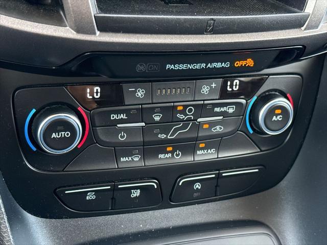used 2022 Ford Transit Connect car, priced at $24,900