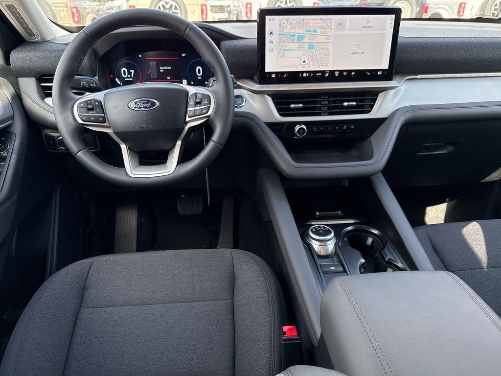 new 2025 Ford Explorer car, priced at $40,157