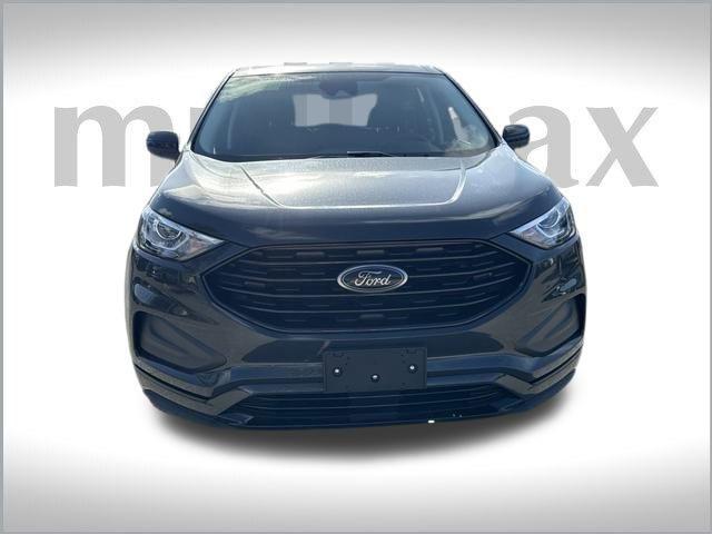 new 2024 Ford Edge car, priced at $30,900