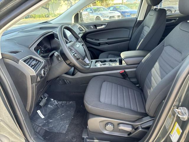 new 2024 Ford Edge car, priced at $32,900