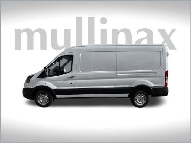 new 2024 Ford Transit-250 car