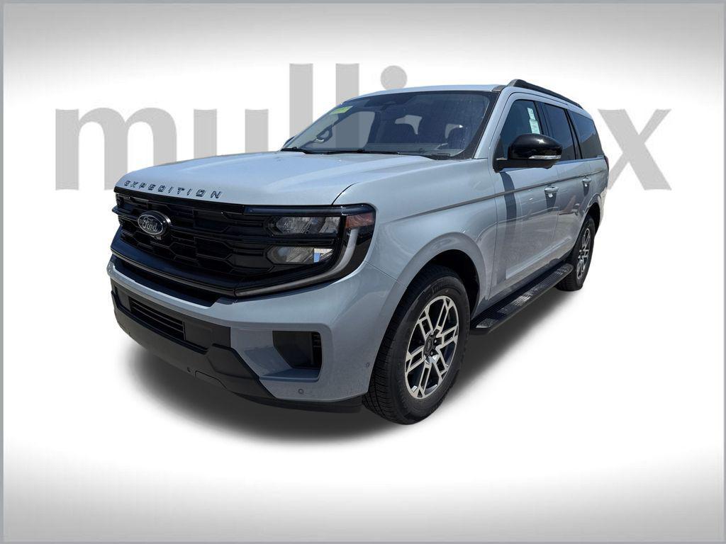 new 2025 Ford Expedition car, priced at $67,632