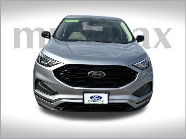 new 2024 Ford Edge car, priced at $30,900