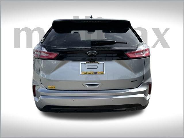 new 2024 Ford Edge car, priced at $30,900