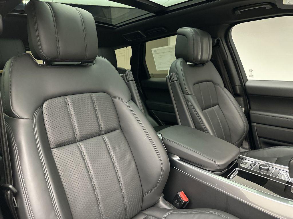 used 2021 Land Rover Range Rover Sport car, priced at $40,000