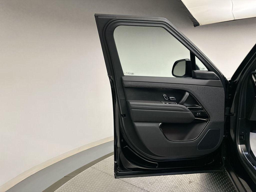 used 2024 Land Rover Range Rover Sport car, priced at $95,000