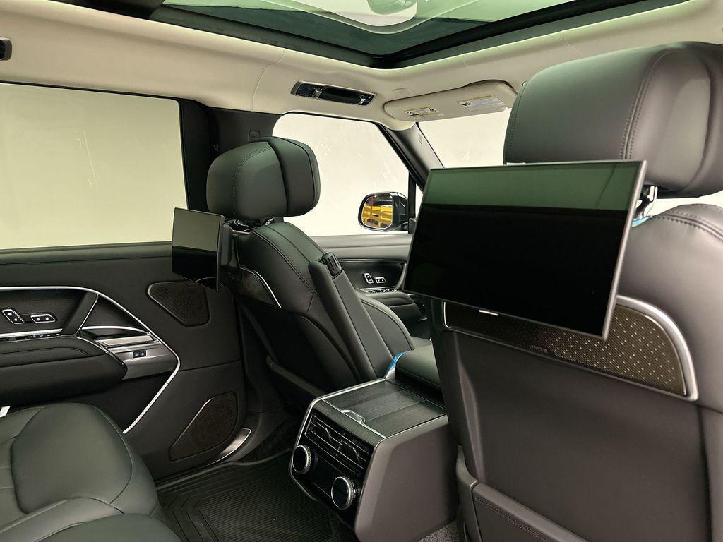 new 2025 Land Rover Range Rover car, priced at $194,405