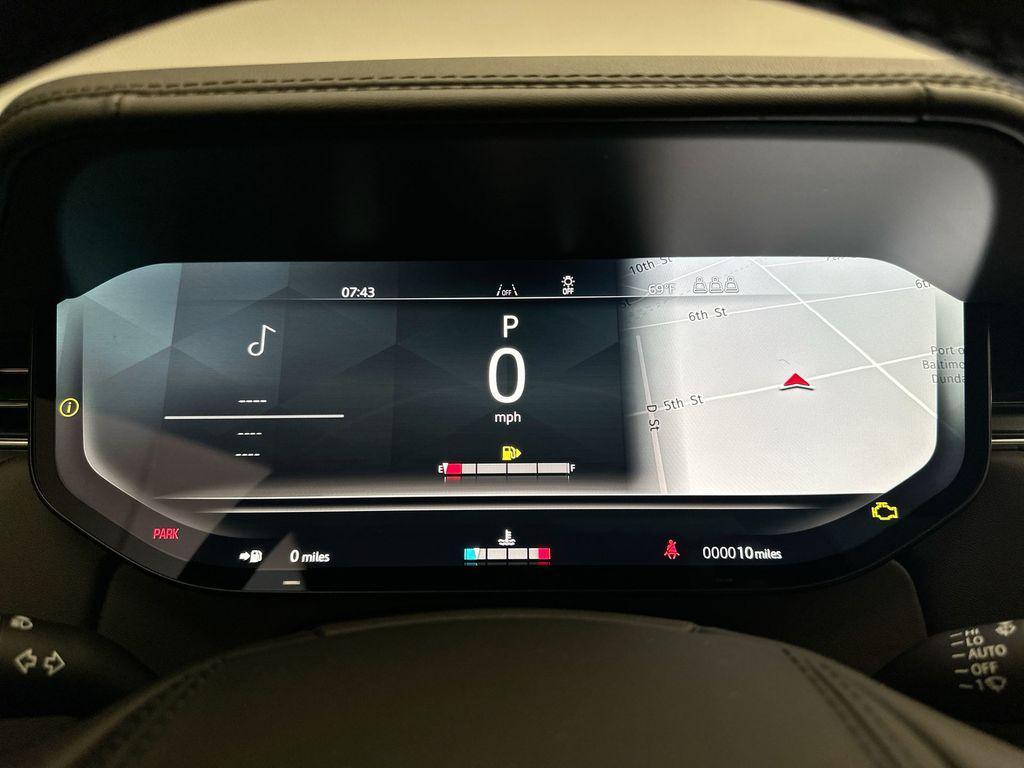 new 2025 Land Rover Range Rover car, priced at $194,405