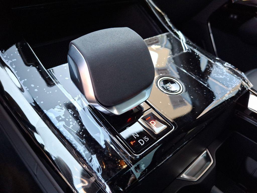 new 2025 Land Rover Range Rover Sport car, priced at $128,430