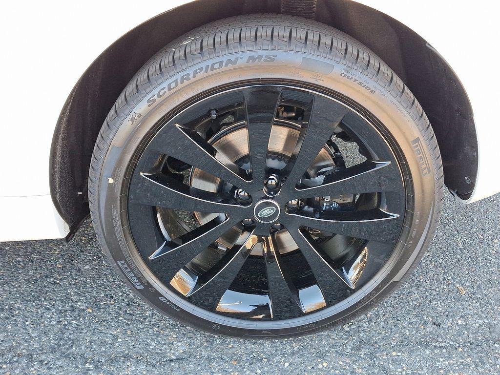 new 2025 Land Rover Range Rover Sport car, priced at $128,430