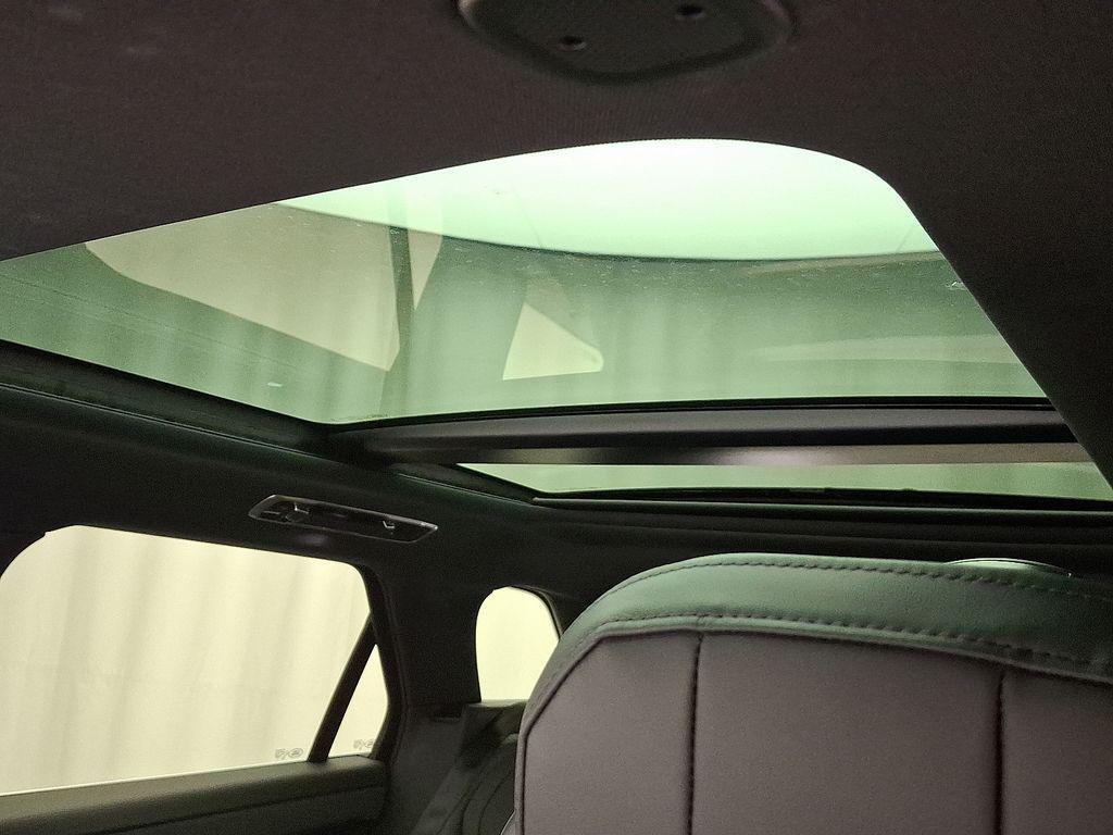 new 2025 Land Rover Range Rover Sport car, priced at $104,155